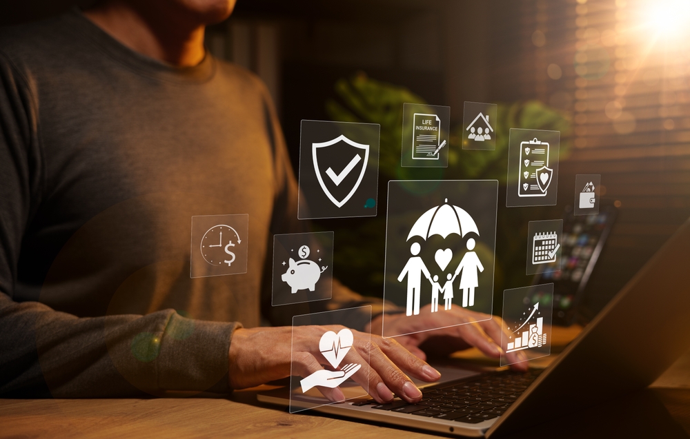 Life,Insurance,And,Family,Protection,Concept.,Life,Insurance,With,Icons